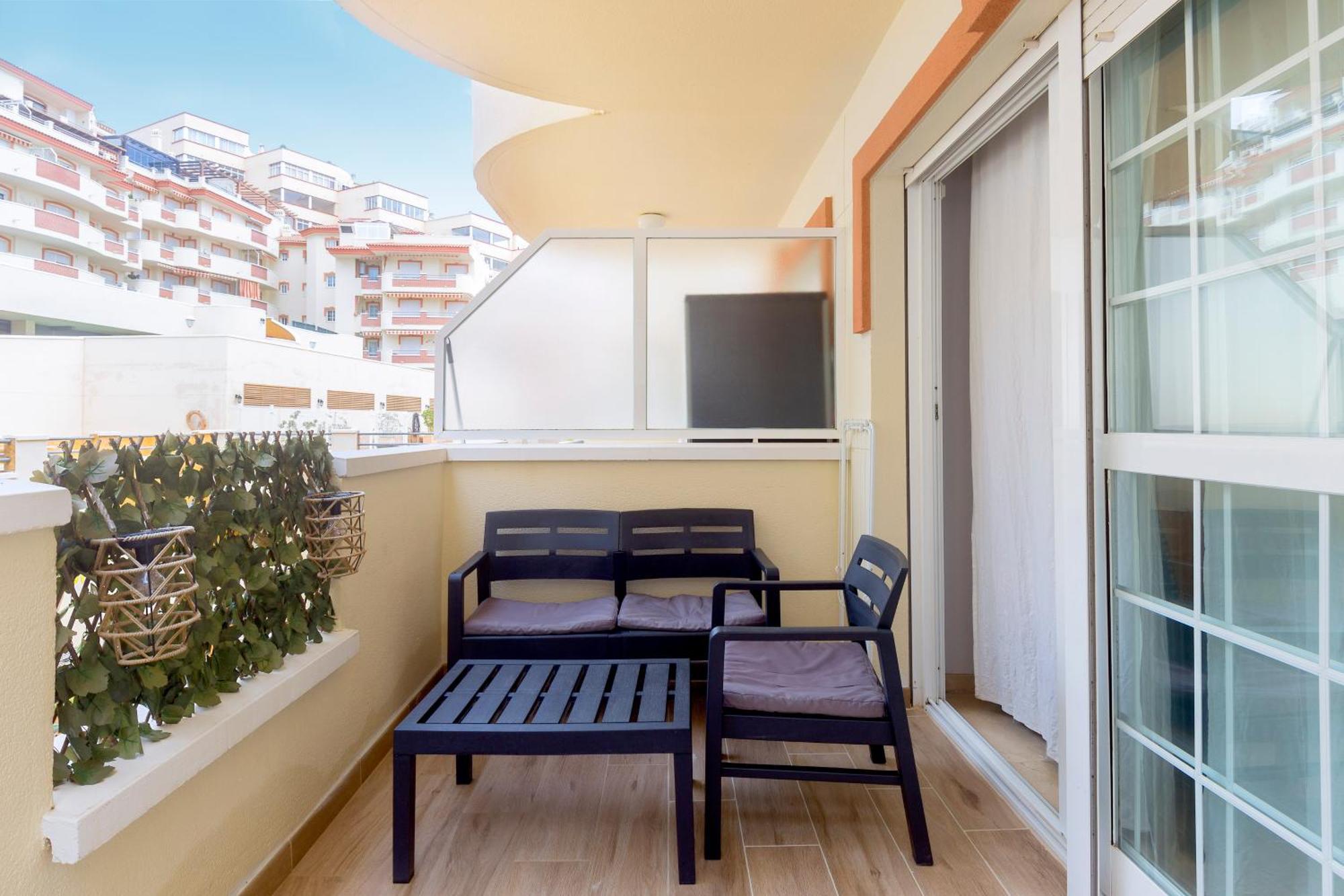 Sol Beach Benalmadena Suitemalaga Parking Eksteriør bilde